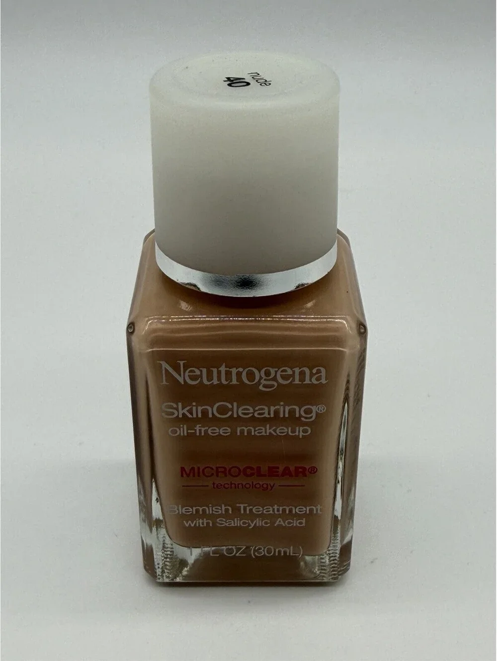 Neutrogena SkinClearing Oil-Free Makeup Shade 40 Nude 1 oz New Sealed